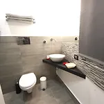 לינה וארוחת בוקר Nicadomus