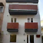Nicadomus 4* ליקאטה