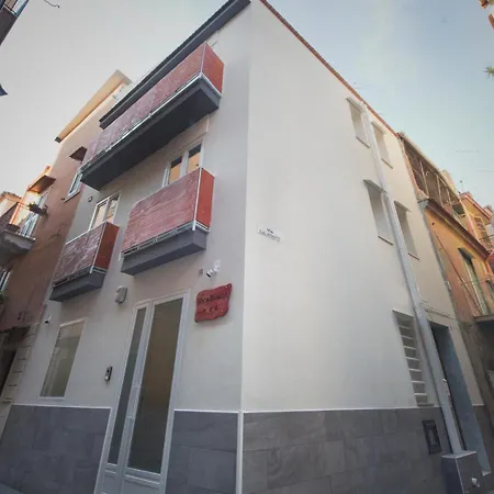 Couette-café Nicadomus 4*