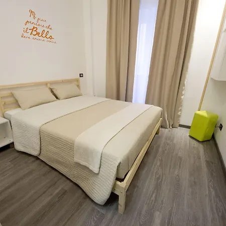 Couette-café Nicadomus Licata