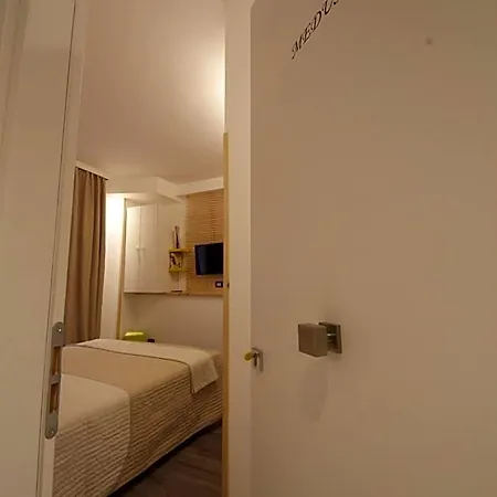 Bed & Breakfast Nicadomus 4*