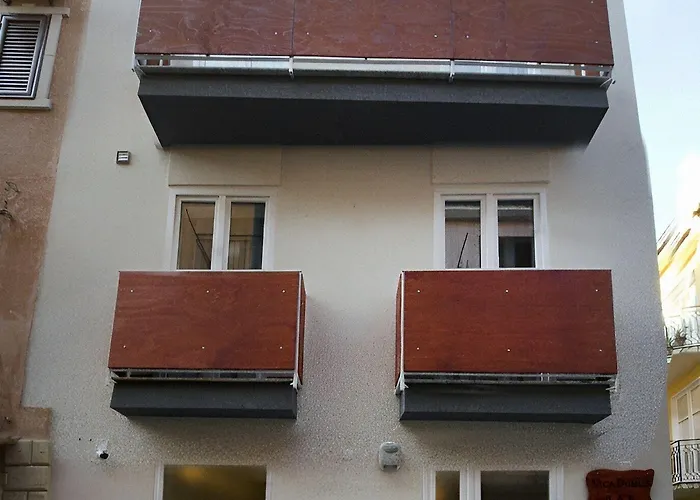 Nicadomus 4* ליקאטה